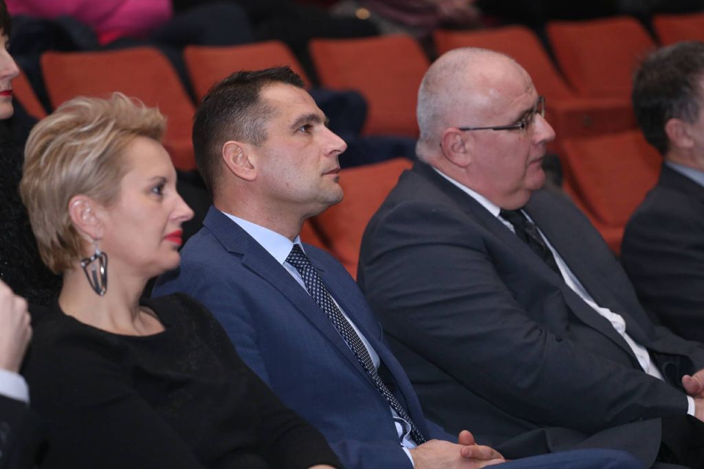 2812605410214281507968561189552