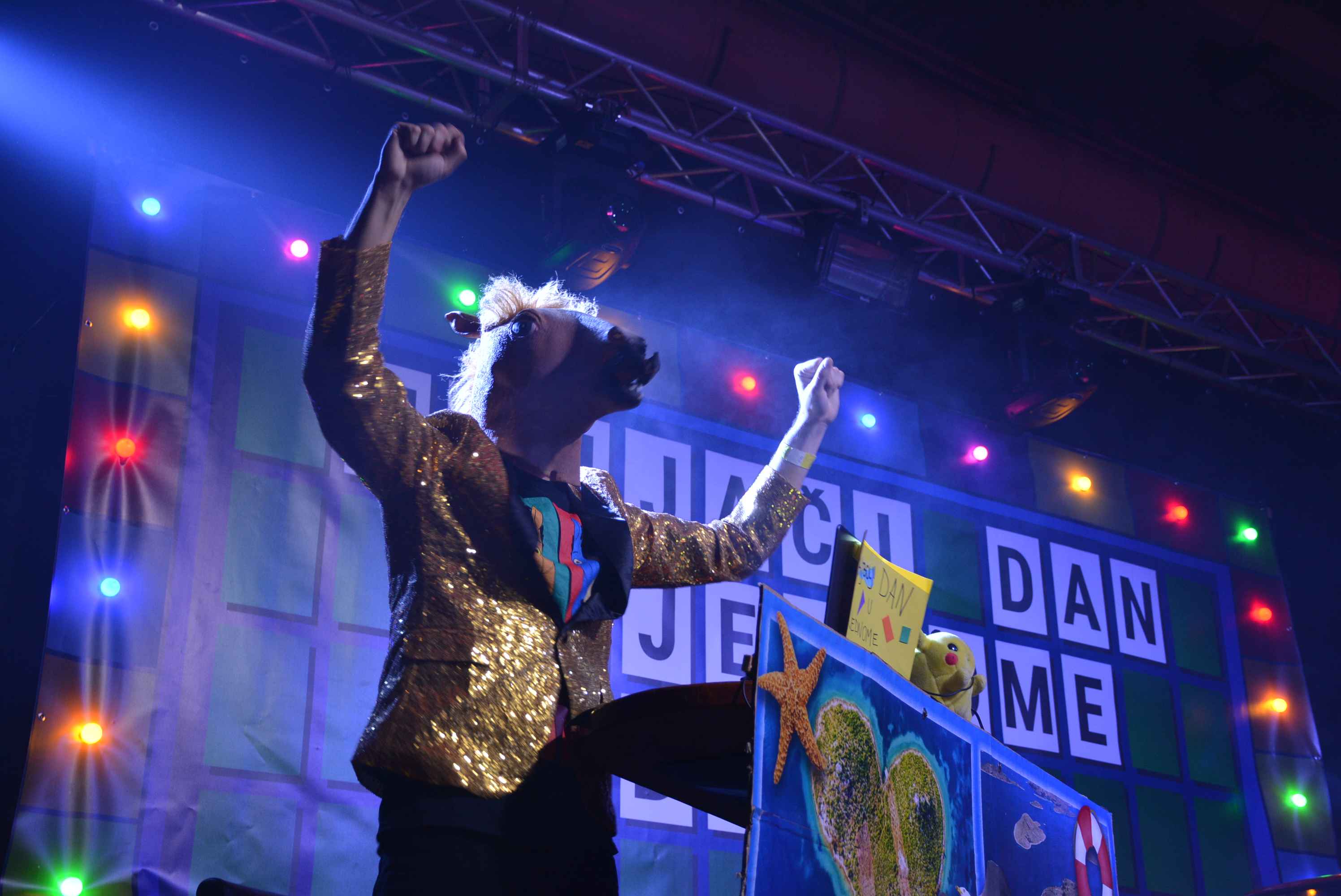 FOTO/VIDEO Čaroban završetak jubilarnog 10. ‘Blast from the past’ šarenila u Čakovcu