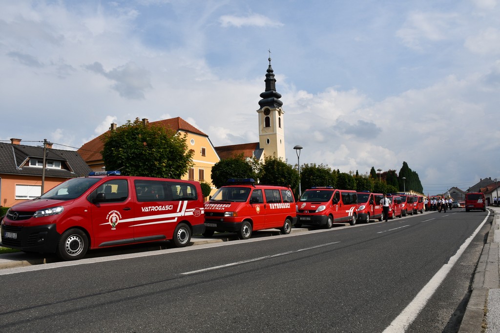 VELIKA SVEČANOST Vatrogasci DVD-a Mala Subotica slave 130. rođendan