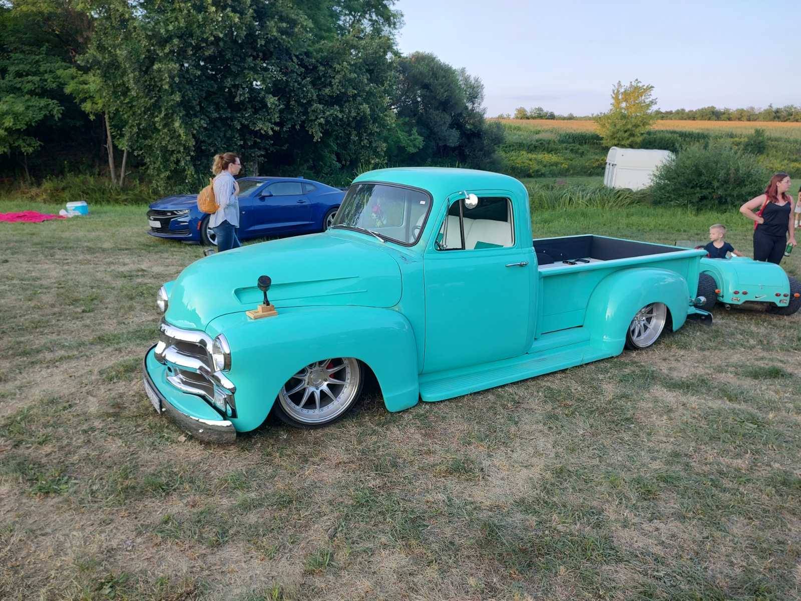 Susret ljubitelja američkih automobila i motora