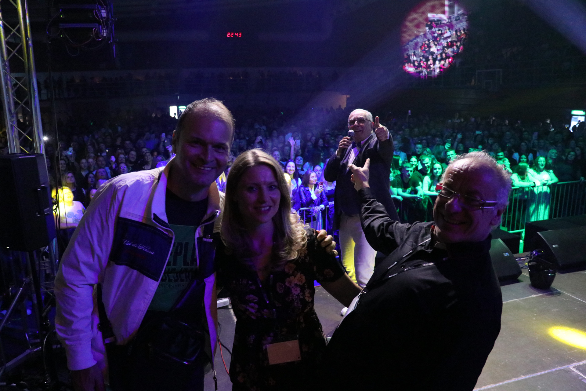 FOTO Željko Samardžić zagrijao Čakovec na jesenskom koncertu u punoj GOC dvorani