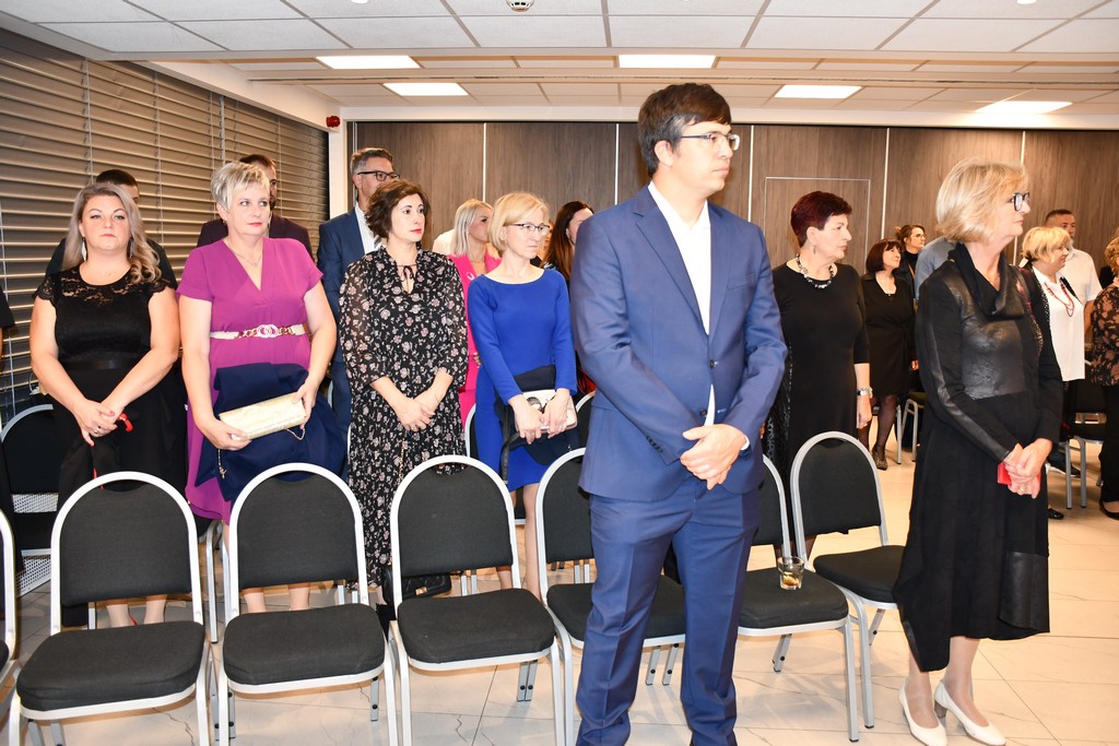 SVEČANOST Pet desetljeća rada Odjela anesteziologije, reanimatologije i intenzivne medicine SVEČANOST Pet desetljeća rada Odjela anesteziologije, reanimatologije i intenzivne medicine