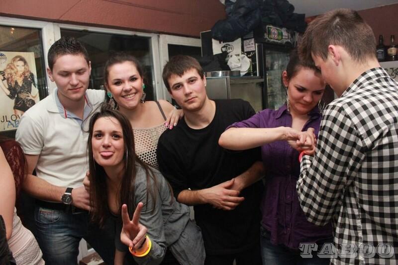 Foto10 Night club Taboo (Subota, 16.3.2013.) Foto10 Night club Taboo (Subota, 16.3.2013.)