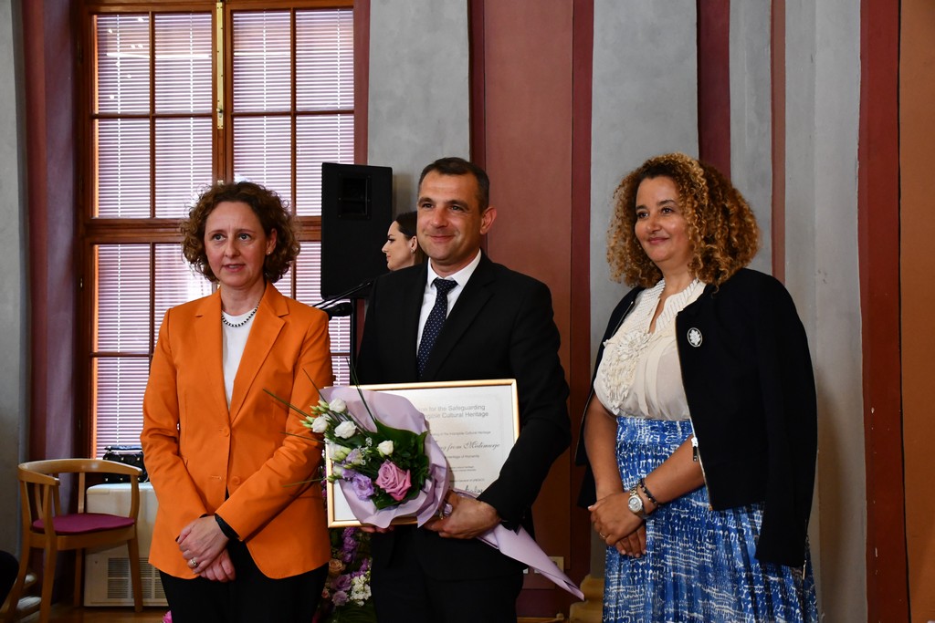 SVEČANA DODJELA Ministrica Nina Obuljen Koržinek uručila UNESCO-ove povelje za međimursku popevku