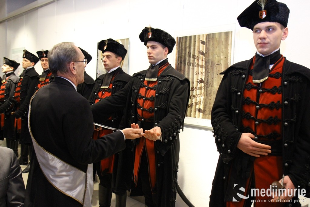 slika0022975984196183