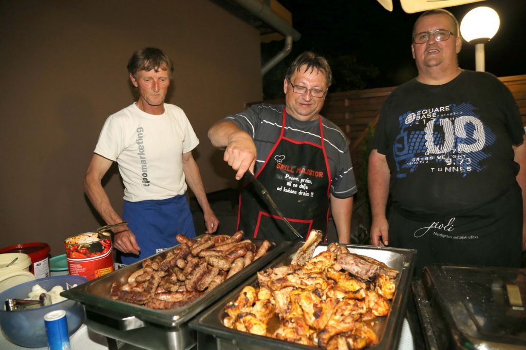 img9515resizeresize236790