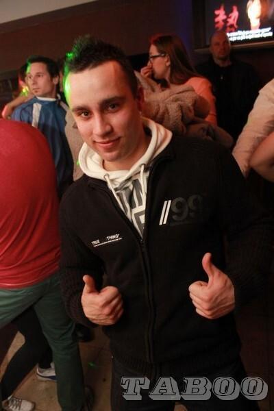 Foto122 Night club Taboo (Subota, 16.3.2013.) Foto122 Night club Taboo (Subota, 16.3.2013.)