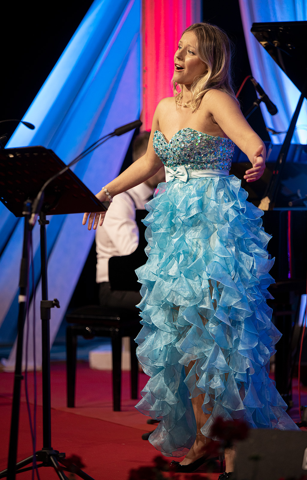 Pod zvjezdanim nebom: Brojna publika uživala u ‘Operi pod zvijezdama’