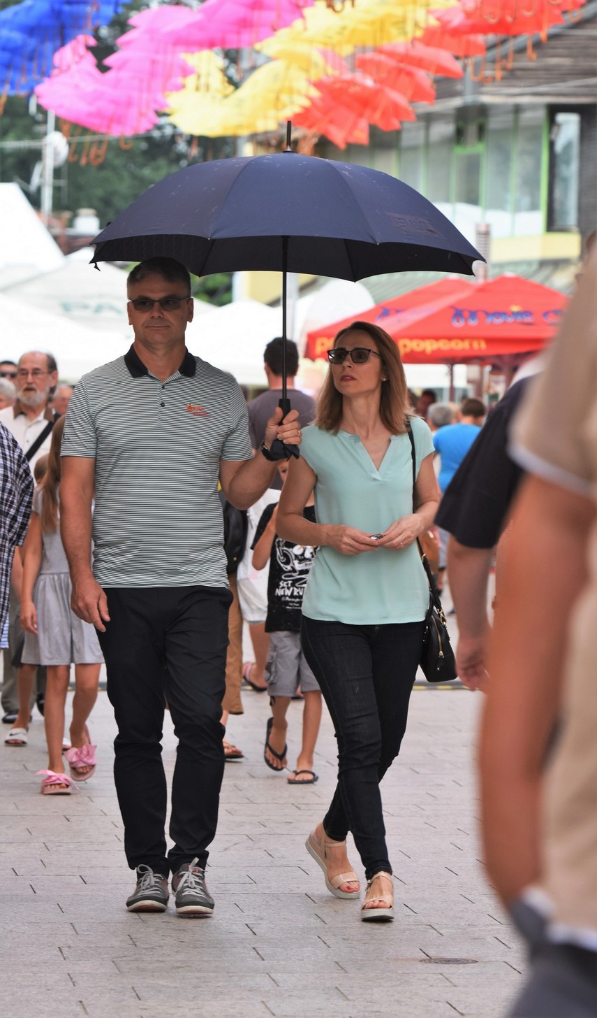 KLIKOM ISPOD KIŠOBRANA Subota na Porcijunkulovu prepuna dobrih emocija