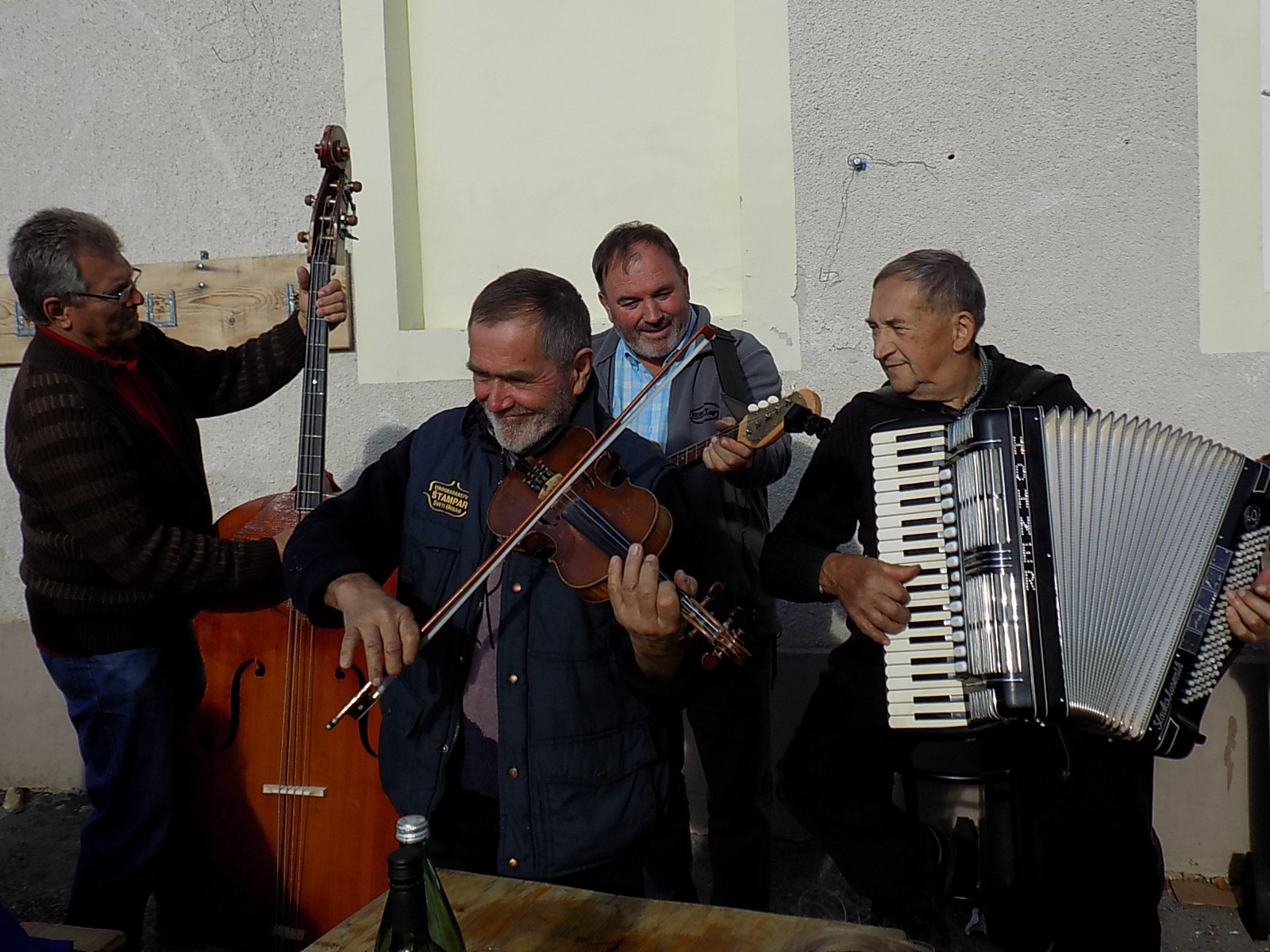 Oldtimeristi Međimurja na kestenijadi