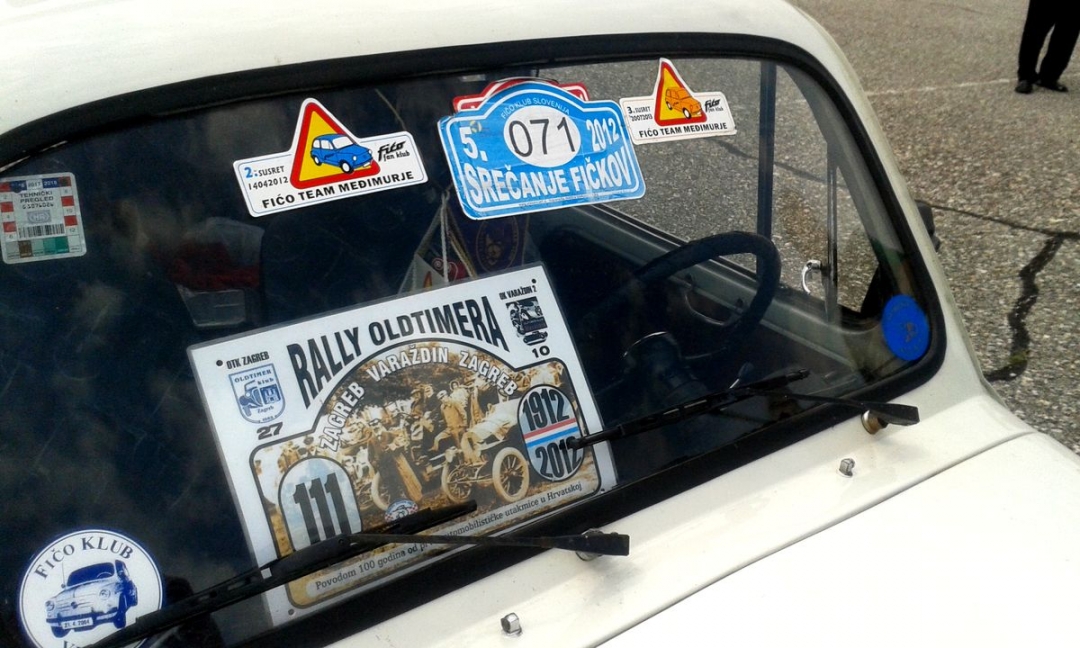 20150718125937382623