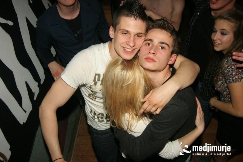 slika0028 Arcus (Subota, 21.4.2012) slika0028 Arcus (Subota, 21.4.2012)