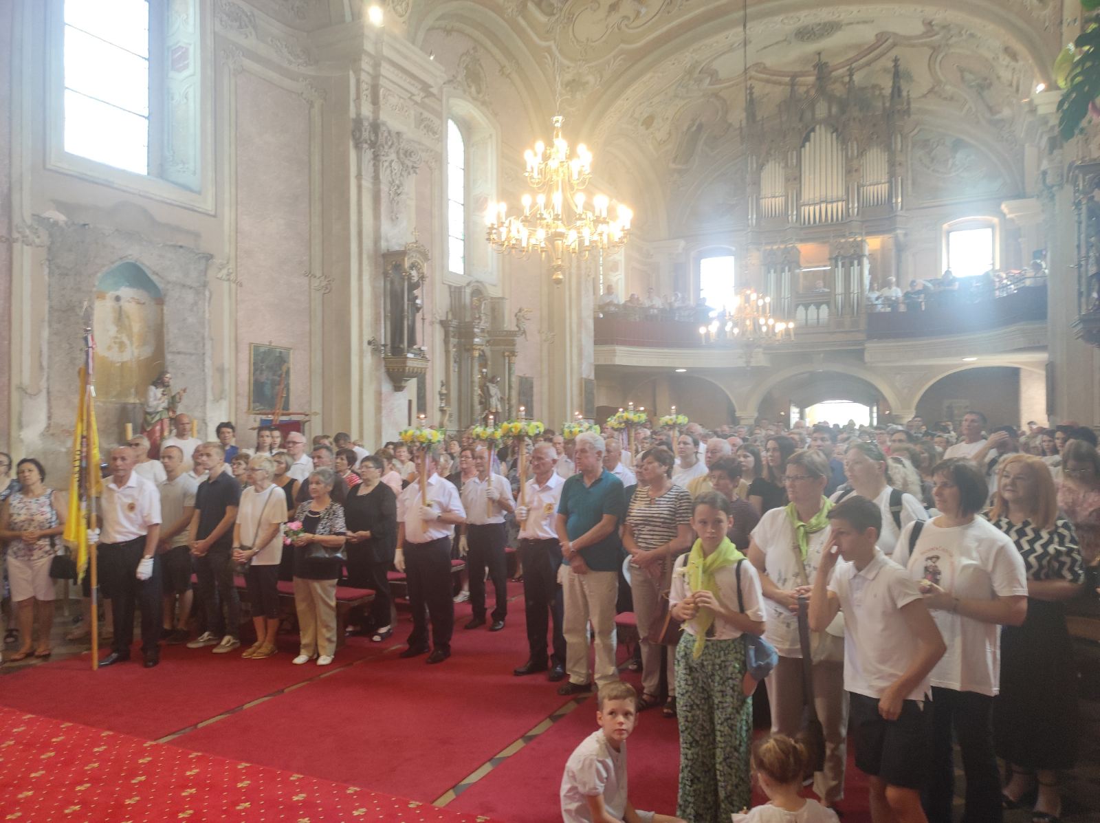 FOTO I VIDEO Mnoštvo vjernika diljem Svete Marije obilježilo blagdan i svetkovinu Velike Gospe