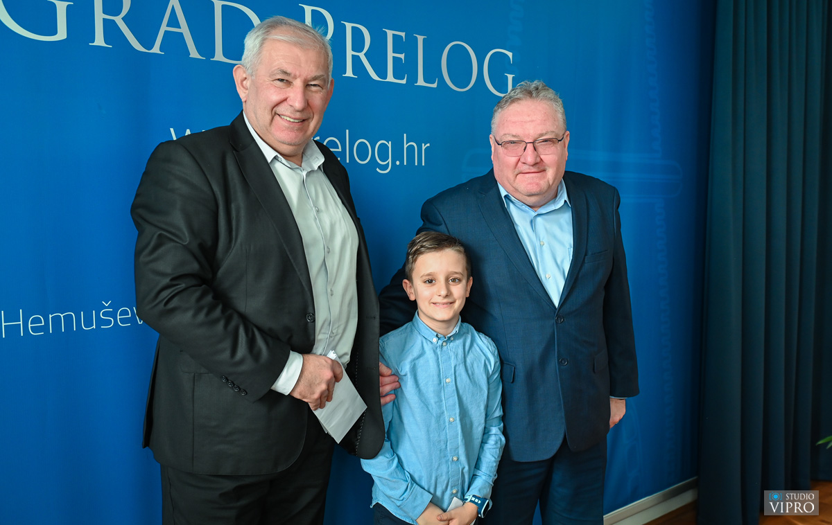 Nagrađeni uspješni učenici i studenti s područja Grada Preloga