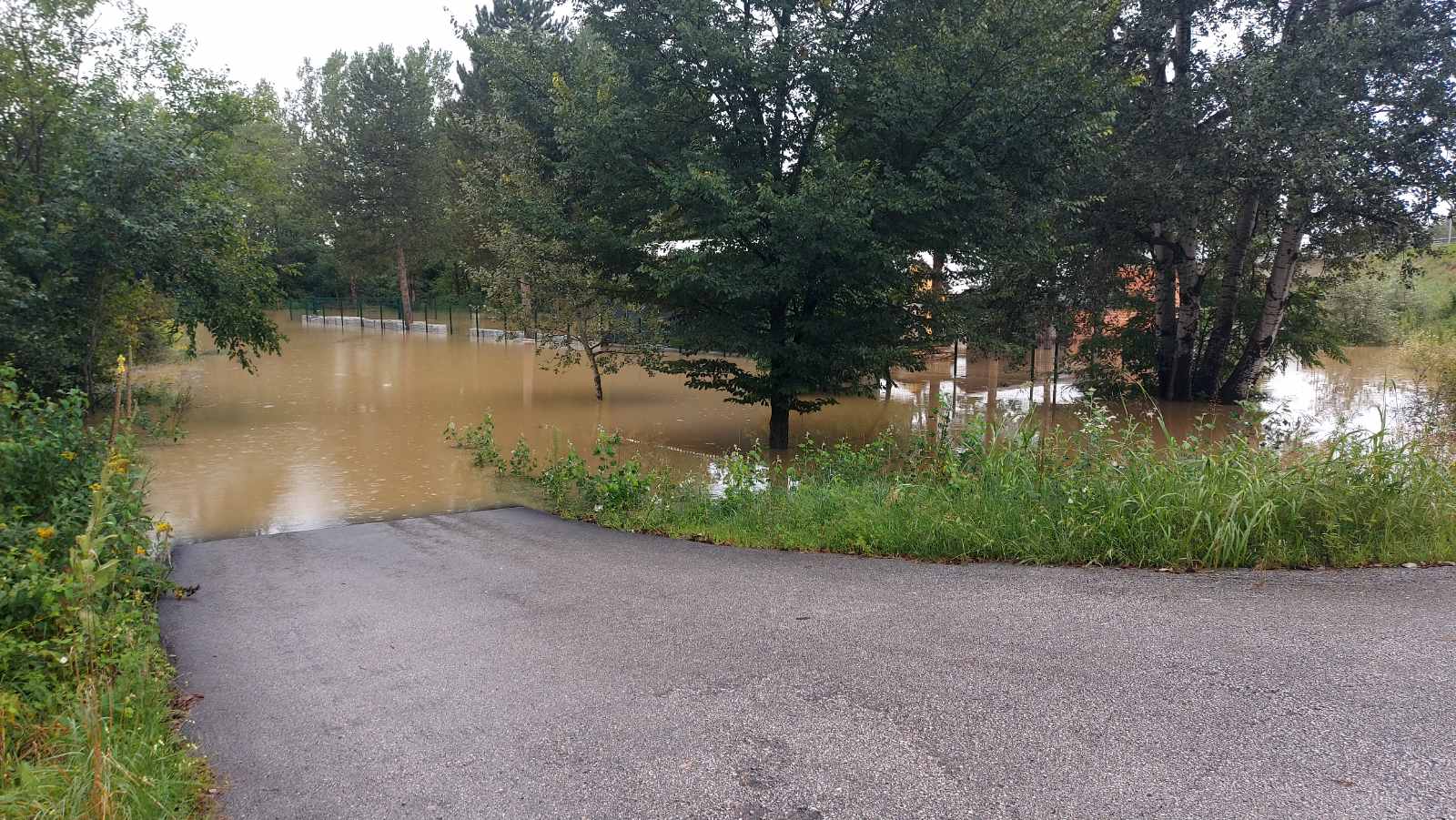 FOTO Utvrdili dvije kritične točke obale od Novog Zrina prema Kotoribi na Pažutu