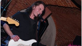 slika0034 Antrum (Petak, 15.2.2013 – Zodiac band)
