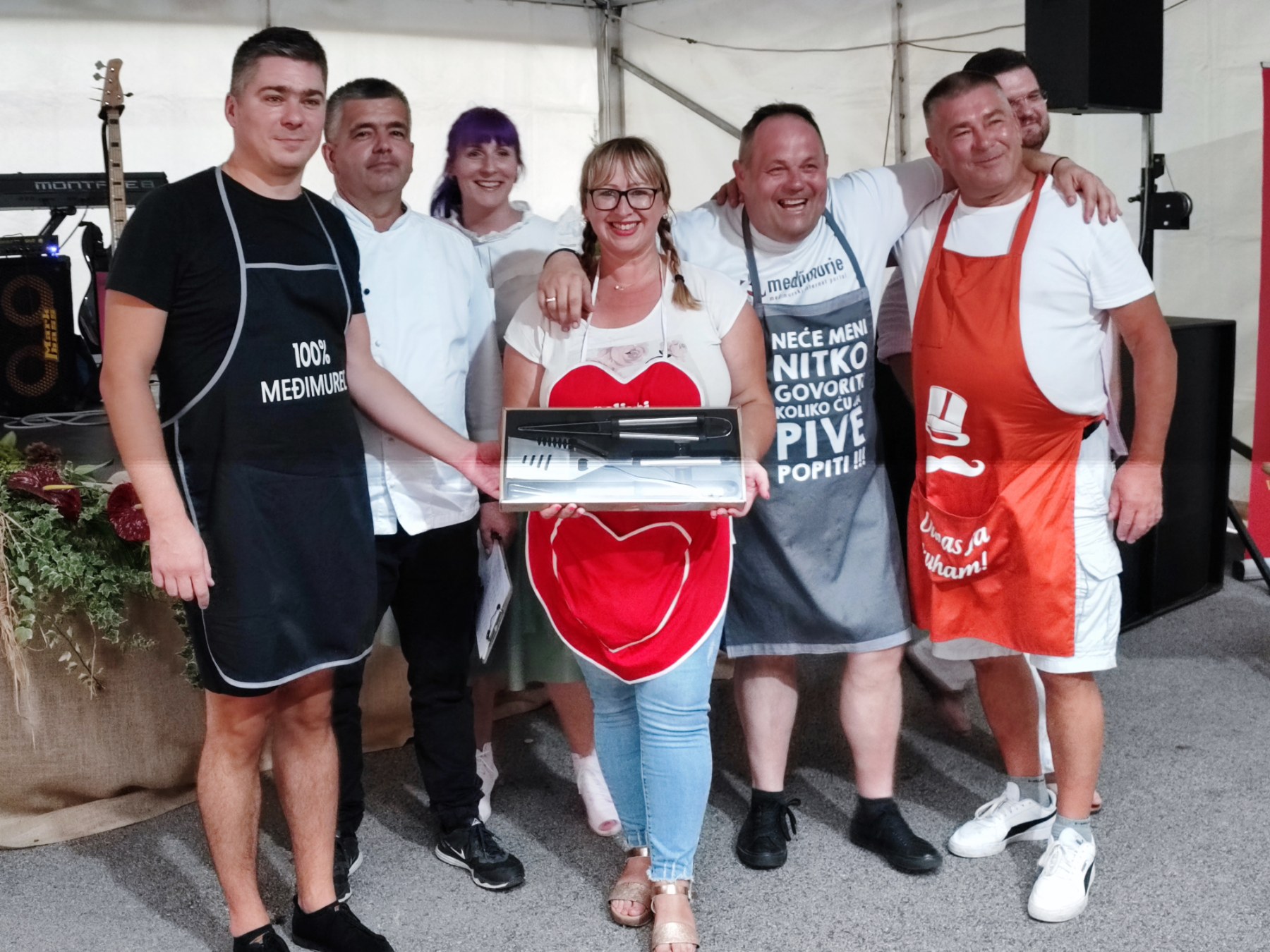 Miris ‘grofovske kotlovine’ u subotu se širio Pribislavcem