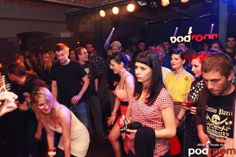 slika0002 Podroom (Petak, 6.4.2012) slika0002 Podroom (Petak, 6.4.2012)