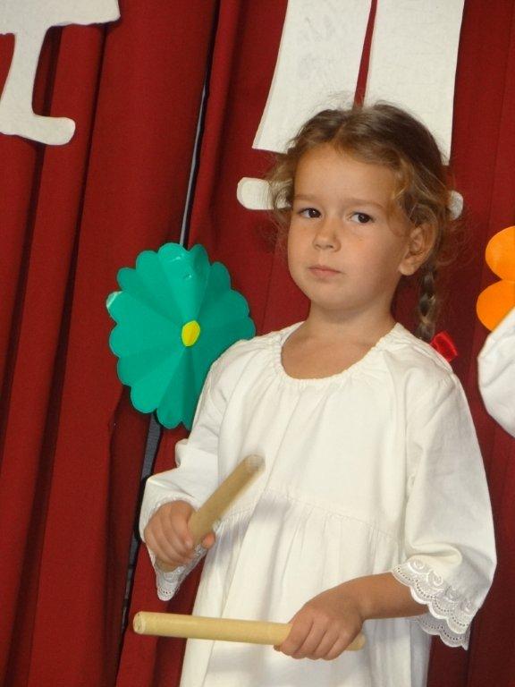 Prvi dječji folklorni susreti u Žiškovcu