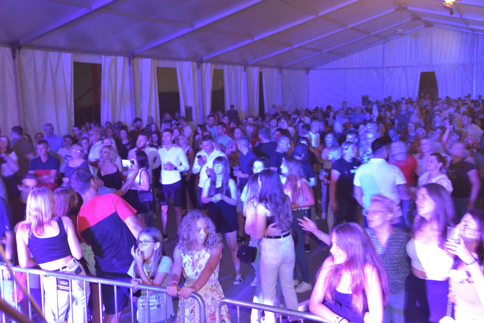 Zlatko Pejaković oduševio Donju Dubravu!