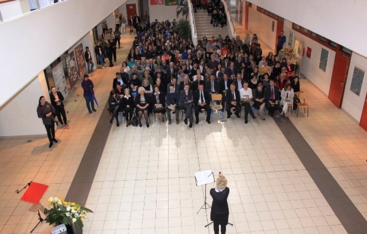 thumbnail1414348932689184