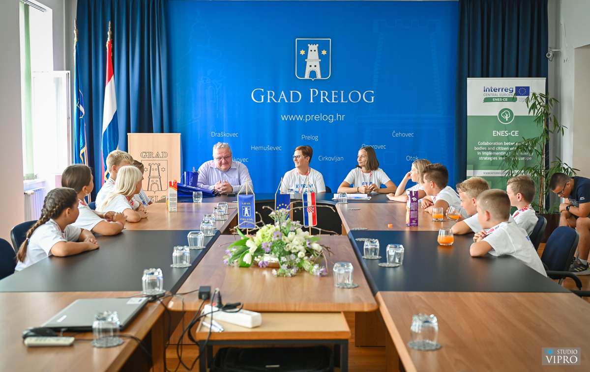 PRELOG Organiziran prijem za ‘Vatrene zmajčeke’- međunarodne prvake Sportskih igara mladih