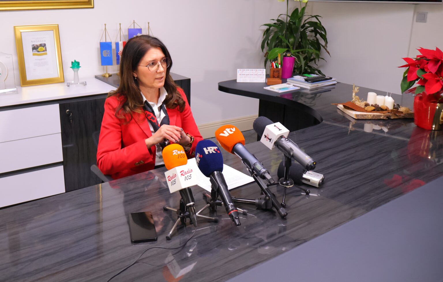 ČAKOVEC Proračun za 2024. ‘težak’ više od 61 milijun eura – Dolaze tri nova kružna toka i dva parka ČAKOVEC Proračun za 2024. ‘težak’ više od 61 milijun eura – Dolaze tri nova kružna toka i dva parka