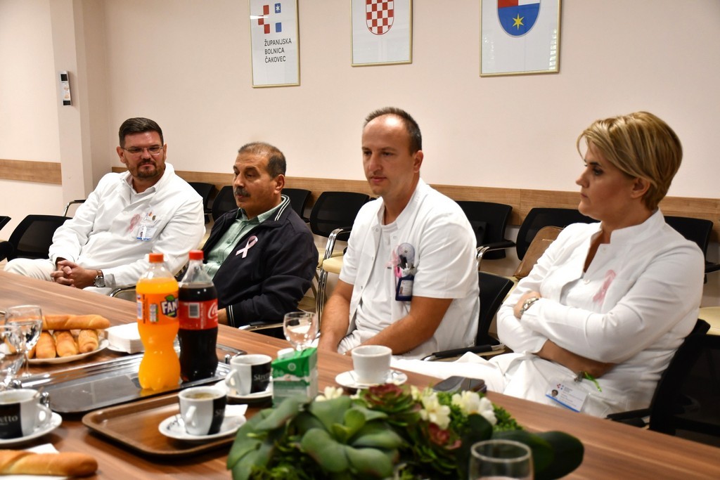 VRIJEDNA DONACIJA Županijska liga protiv raka donirala bolnici igle za core biopsiju VRIJEDNA DONACIJA Županijska liga protiv raka donirala bolnici igle za core biopsiju