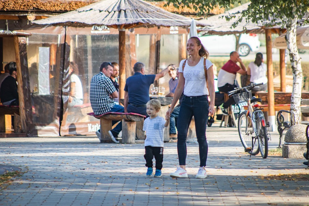 KLIKOM PO MURI Brojni građani uživali u toploj nedjelji u Murskom Središću