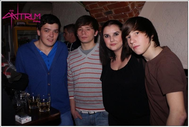 slika0054 Antrum (Subota, 12.1.2013.) slika0054 Antrum (Subota, 12.1.2013.)