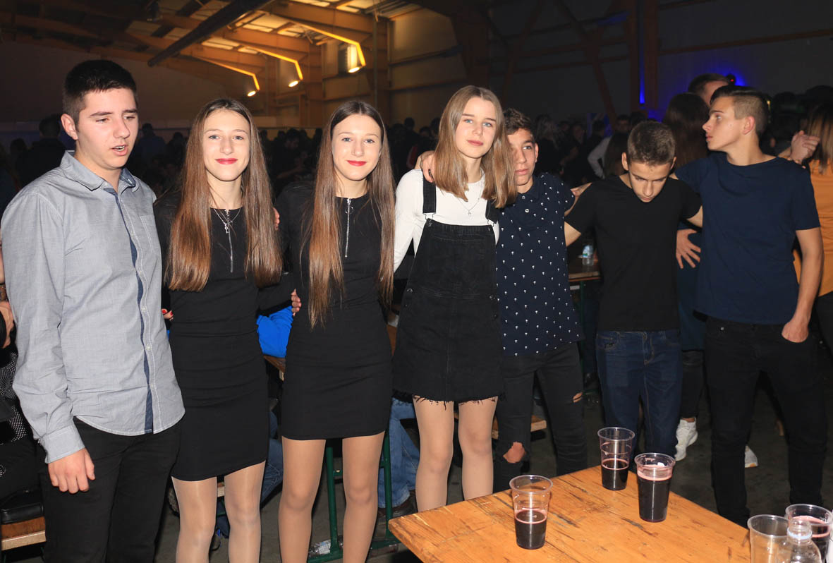 Miroslav Ilić i Kumovi na MESAP-u u Nedelišću