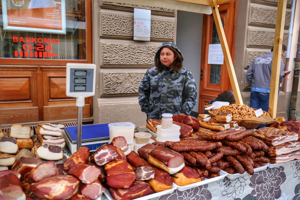 2228125510213170918844527350927