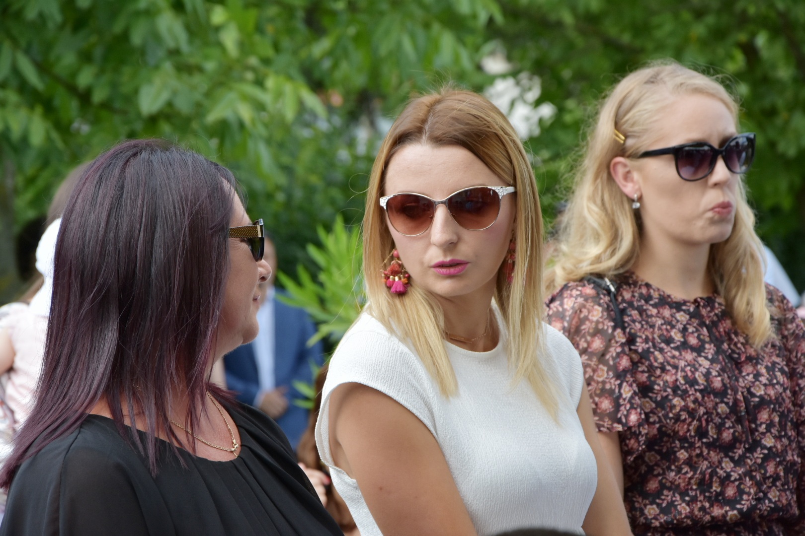 Sveta potvrda u Orehovici: Krizmanicima sakrament podijelio biskup u miru mons. Josip Mrzljak Sveta potvrda u Orehovici: Krizmanicima sakrament podijelio biskup u miru mons. Josip Mrzljak