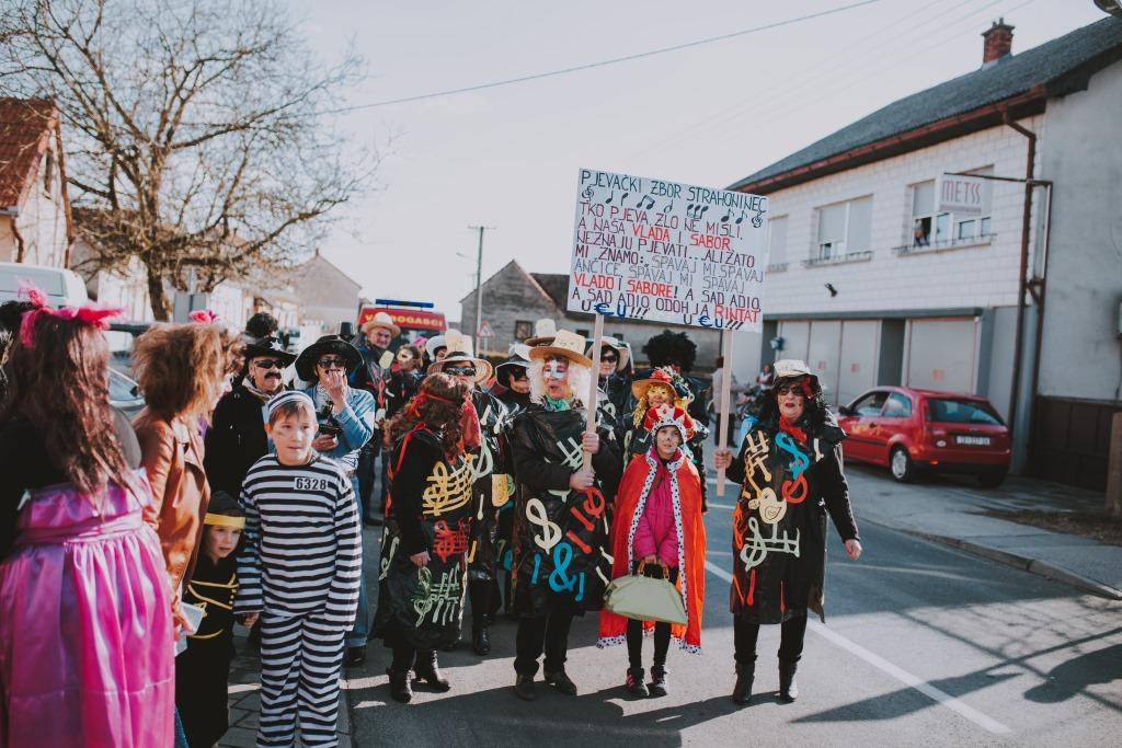 maskarestrah09125523