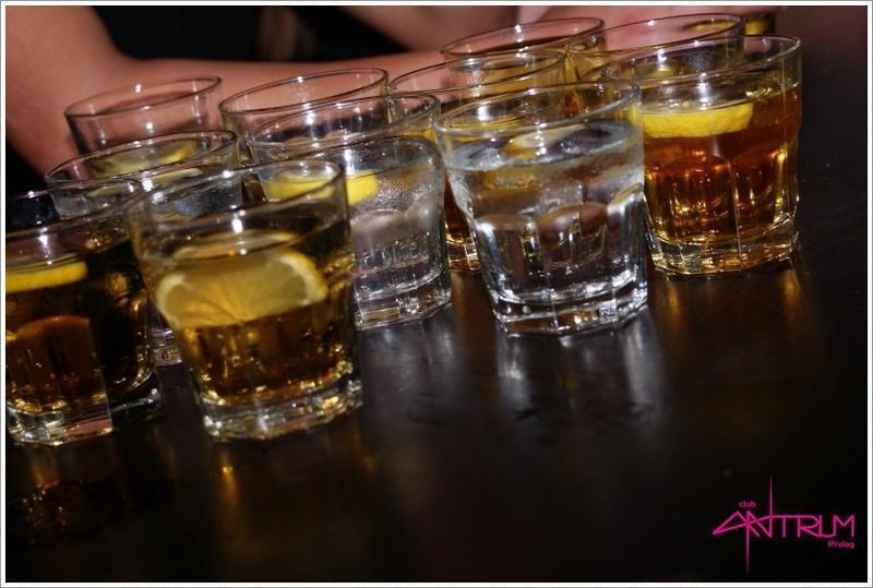 slika0016 Antrum (Subota, 16.2.2013 – notValentines party) slika0016 Antrum (Subota, 16.2.2013 – notValentines party)