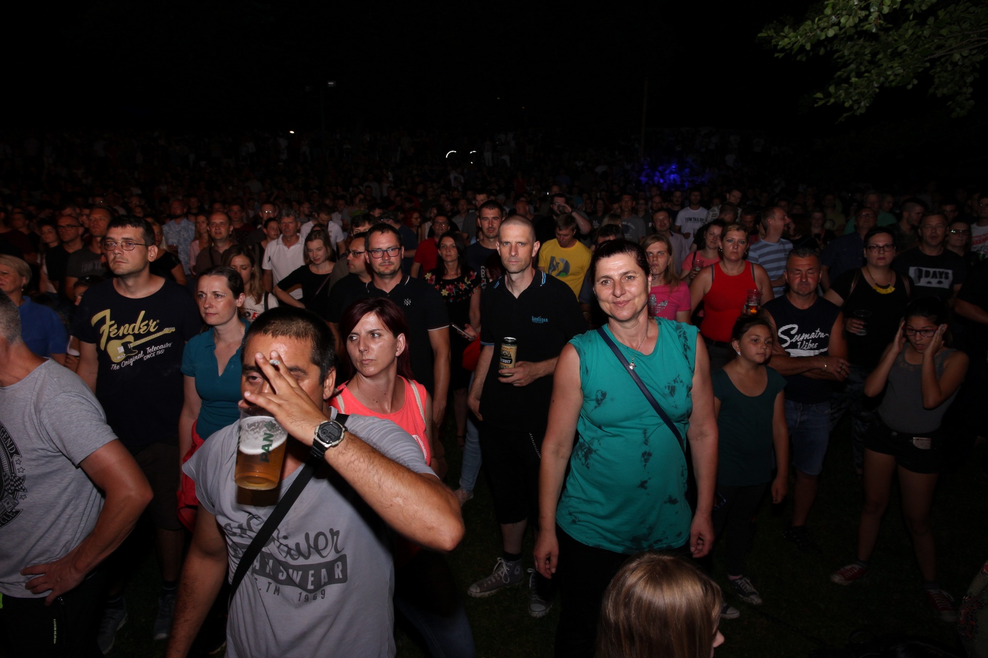 LJETO U GRADU ZRINSKIH Psihomodo pop i Gobac pjevali s brojnim fanovima u Čakovcu LJETO U GRADU ZRINSKIH Psihomodo pop i Gobac pjevali s brojnim fanovima u Čakovcu