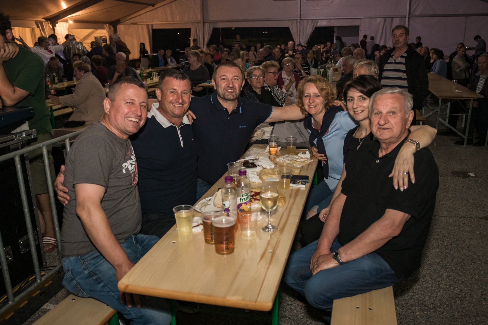 Dražen Zečić atmosferu na Danima šibe i ribe doveo do usijanja