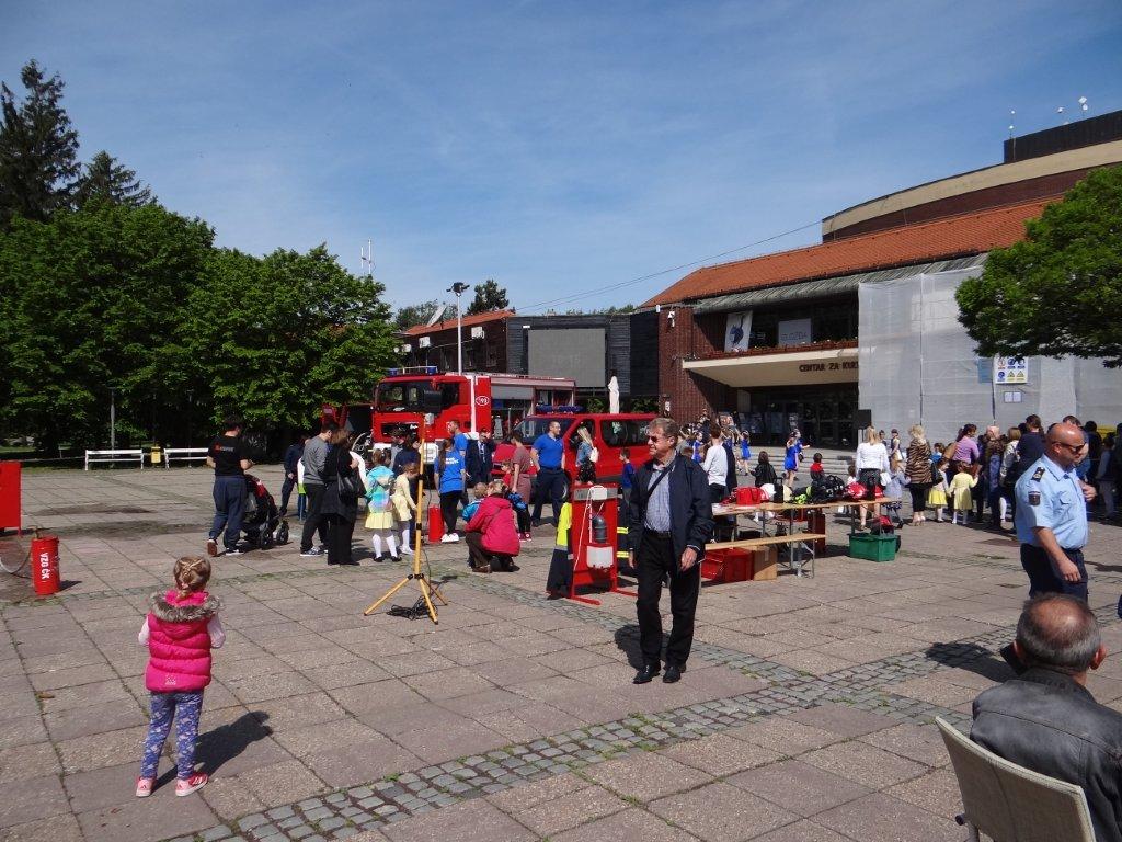 Vatrogasci na čakovečkom trgu