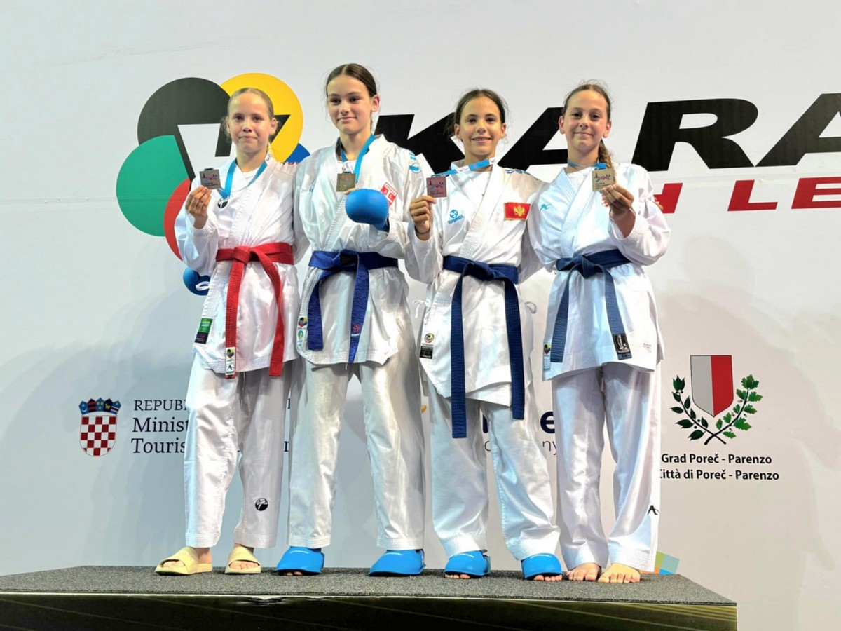 dalia šestak (4) dalia šestak (4)