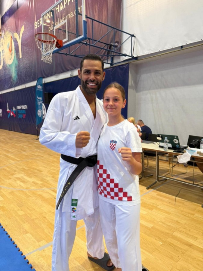 dalia šestak (5) dalia šestak (5)