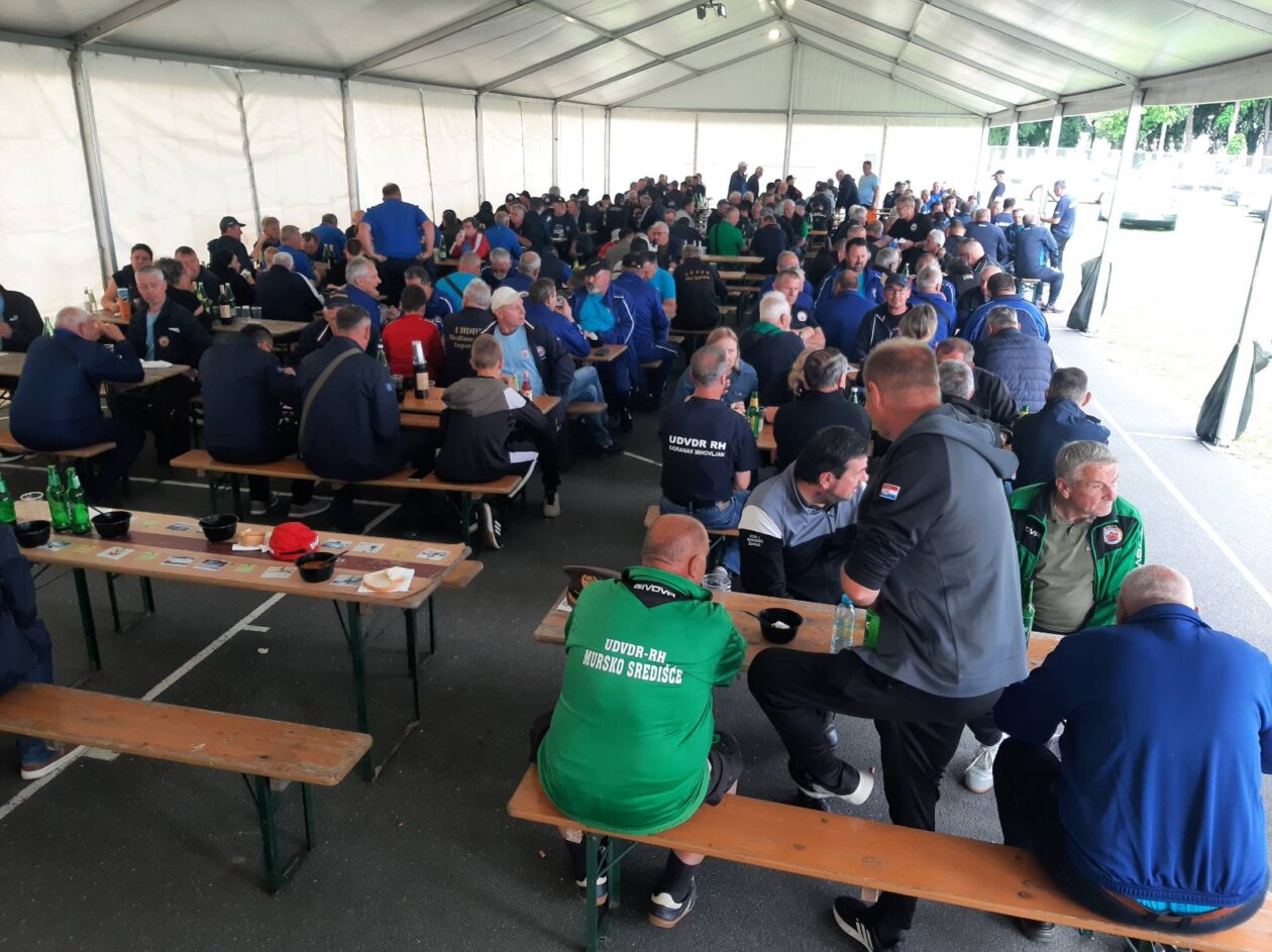 dan državnosti,sportske igre, branitelji (23) dan državnosti,sportske igre, branitelji (23)