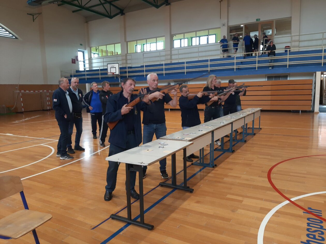 dan državnosti,sportske igre, branitelji (30) dan državnosti,sportske igre, branitelji (30)