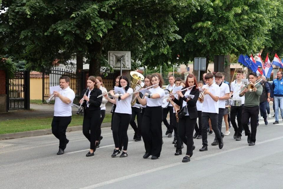 dan državnosti,sportske igre, branitelji (32) dan državnosti,sportske igre, branitelji (32)