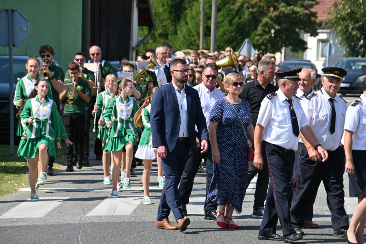 dan macinca 2025 (2) dan macinca 2025 (2)