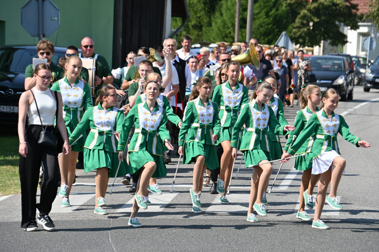 dan macinca 2025 (3) dan macinca 2025 (3)