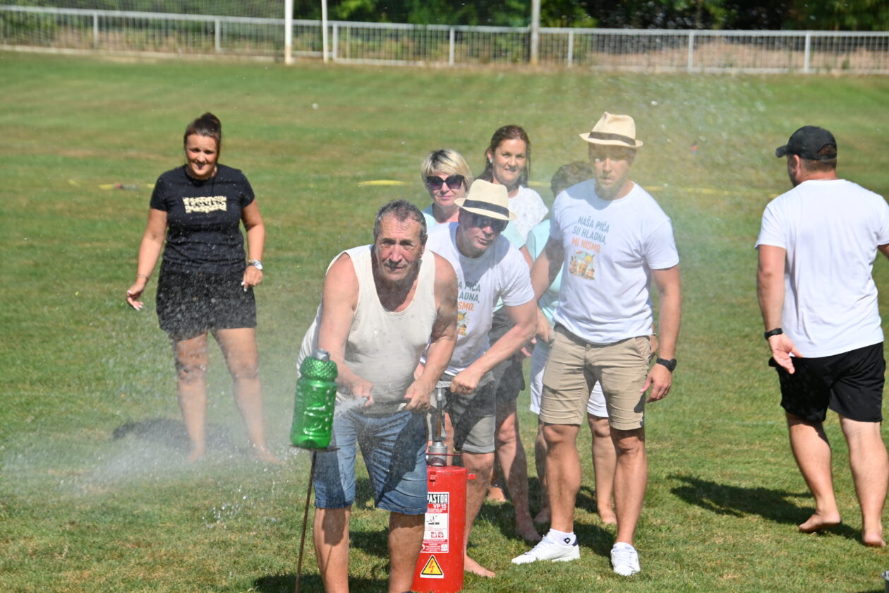 dan malog mihaljevca (20)