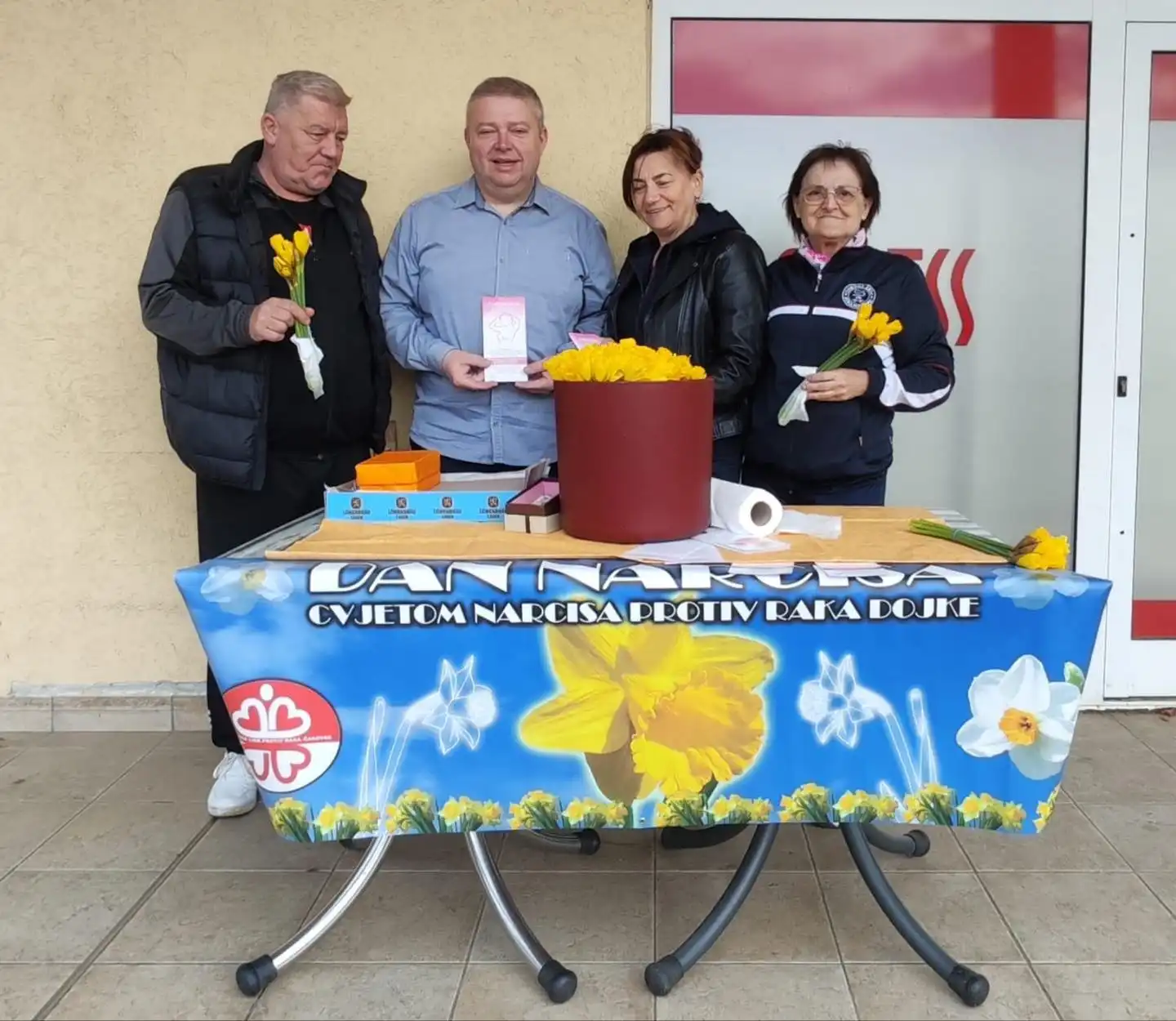 dan narcisa, strahoninec (3)