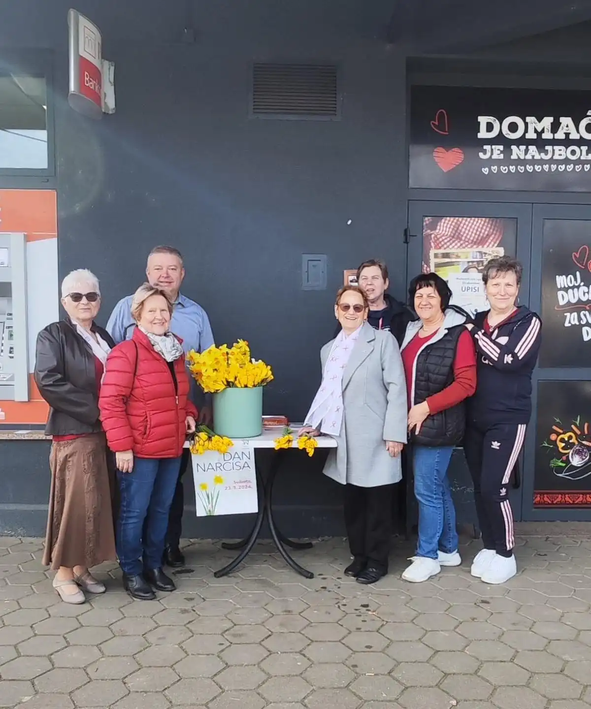 dan narcisa, strahoninec (4)