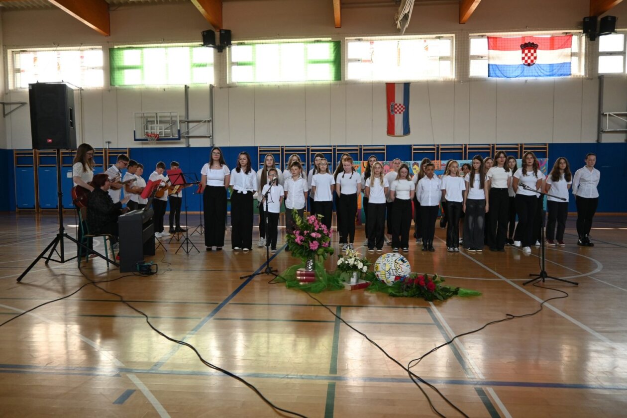 dan oš ivanovec (2) dan oš ivanovec (2)