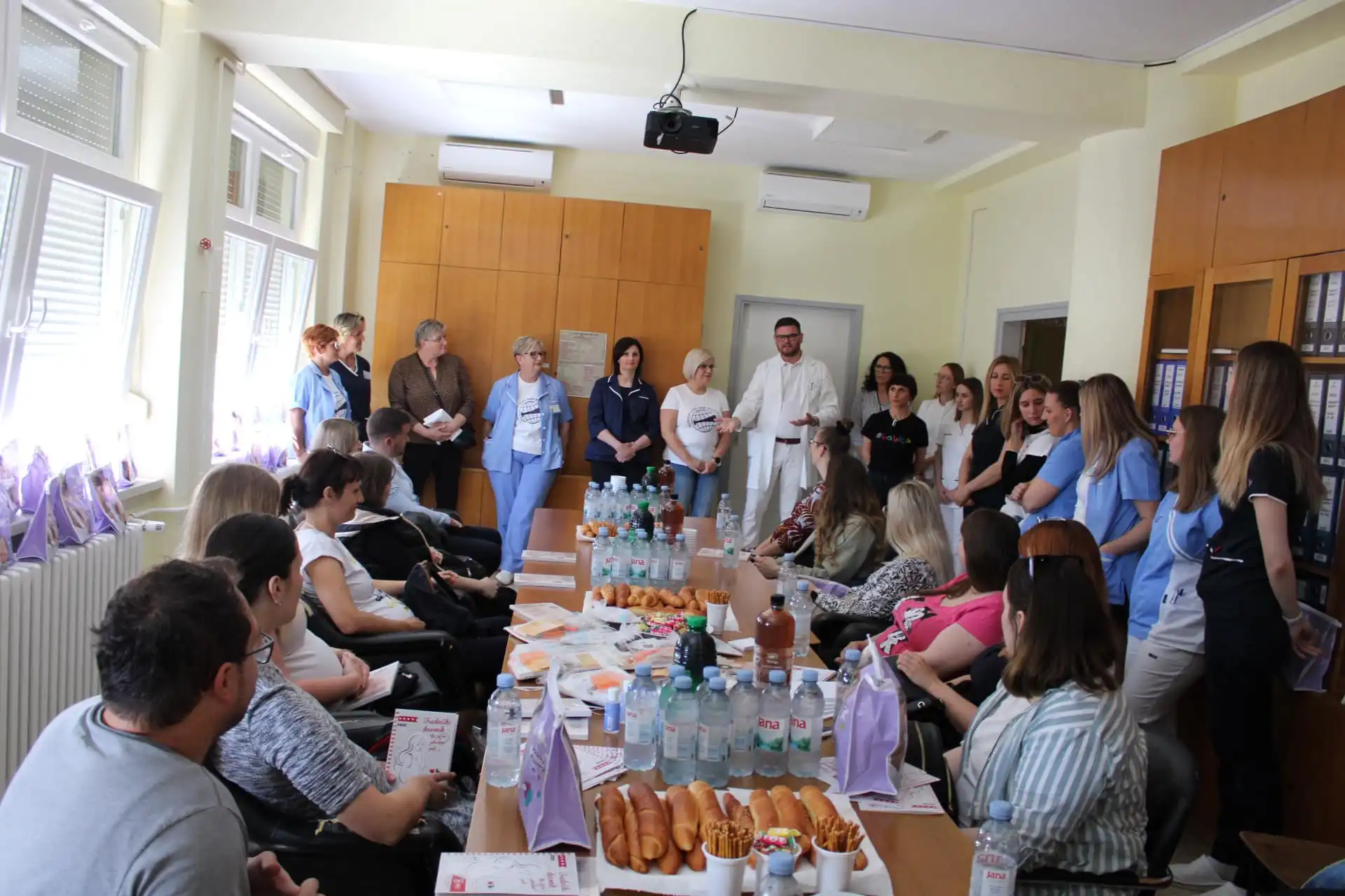 dan otvorenih vrata,dan primalja, bolnica (2) dan otvorenih vrata,dan primalja, bolnica (2)